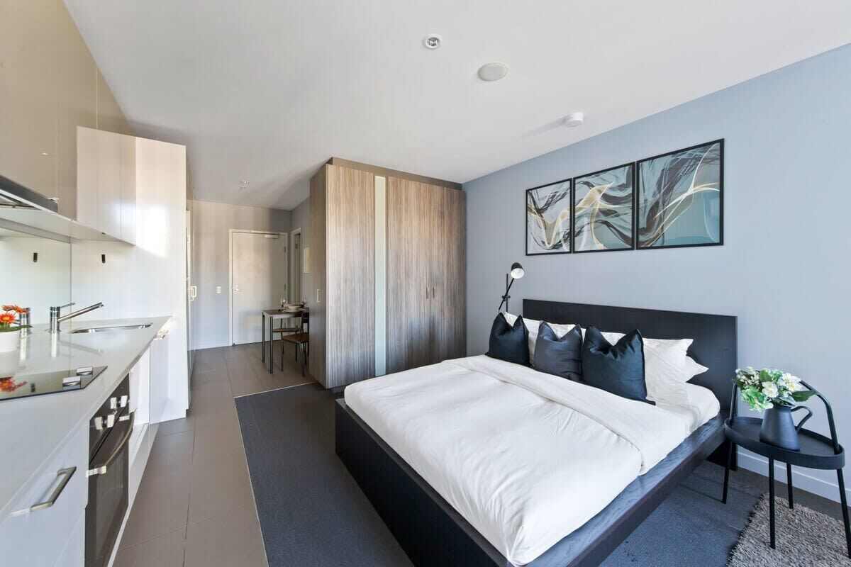 Apartment (0 Bedroom) | Front of property
