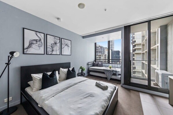 Apartment (0 Bedroom) | Interior