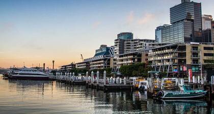 Spacious & Comfy Apt for 6 Next to Darling Harbour