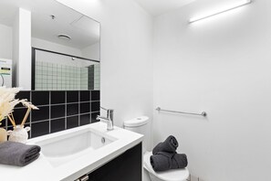 Unclassified image, 4 of 12, button - Cozy & Central 2BR Stay, Near Cbd, Free Parking (Melbourne)