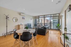Apartment (2 Bedrooms) | Innenbereich