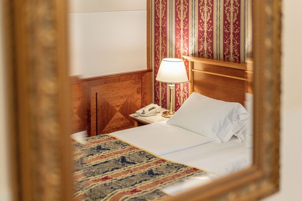 Comfort Double or Twin Room, City View