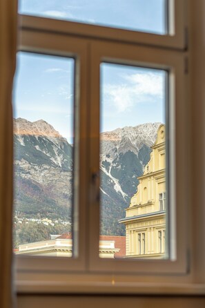 Coffres-forts dans les chambres, bureau