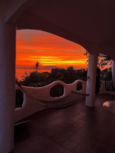 Private Villa with Stunning Ocean view and infinity pool