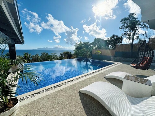 Private Villa with Stunning Ocean view and infinity pool