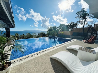 Private Villa with Stunning Ocean view and infinity pool