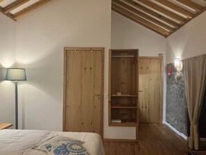 1 habitación, wifi y ropa de cama 