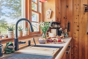 Fridge, microwave, oven, stovetop - Explore the Wagner Ranch Land • Huge Outdoor Spaces • Pets Allowed • Private Ranch (Gilford)