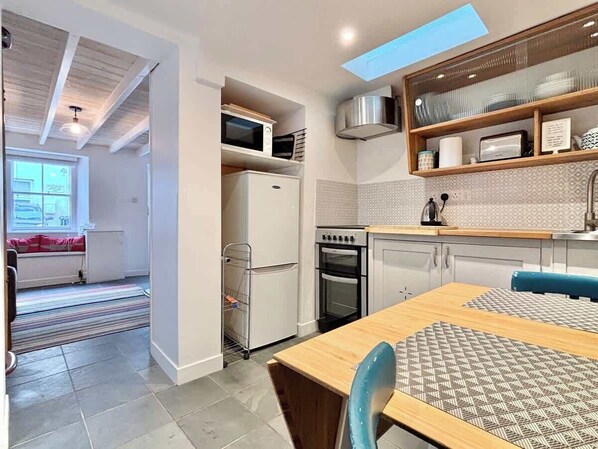 Fridge, microwave, oven, toaster