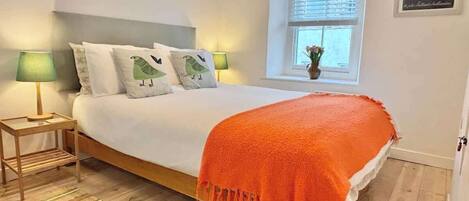 1 chambre, fer et planche Ă repasser, Wi-Fi, literie fournie