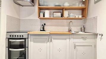 Fridge, microwave, oven, toaster