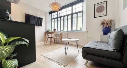 Contemporary Apartment in central Penzance