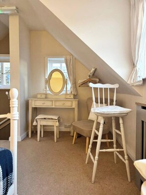 Interior - Stunning views of Whitby Habour (Whitby)