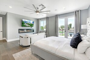 9 Schlafzimmer, Bügeleisen/Bügelbrett, kostenloses WLAN, Bettwäsche