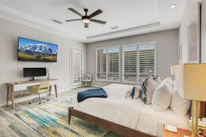 6 habitaciones, tabla de planchar con plancha, wifi y ropa de cama 