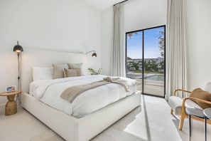 12 Schlafzimmer, Bügeleisen/Bügelbrett, kostenloses WLAN, Bettwäsche