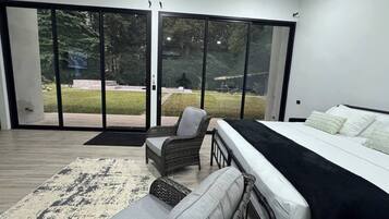 Loft, 1 Bedroom, Accessible, Smoking | 1 bilik tidur