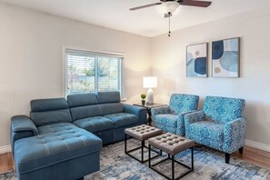 Smart-TV, fotballspill og bøker