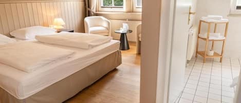 Double Room | Free WiFi