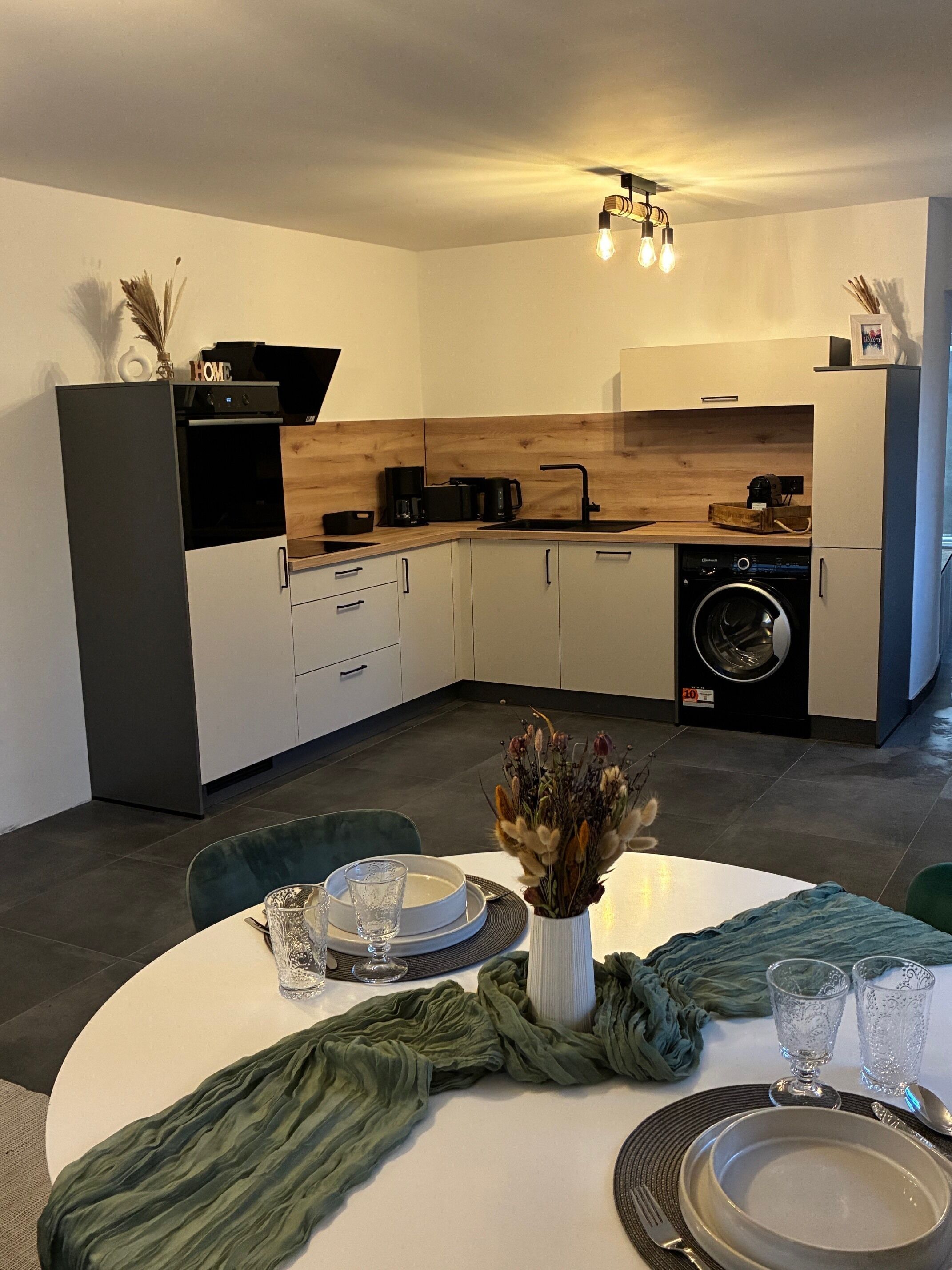 Refrigerador, horno, parrilla de estufa y lavavajillas 