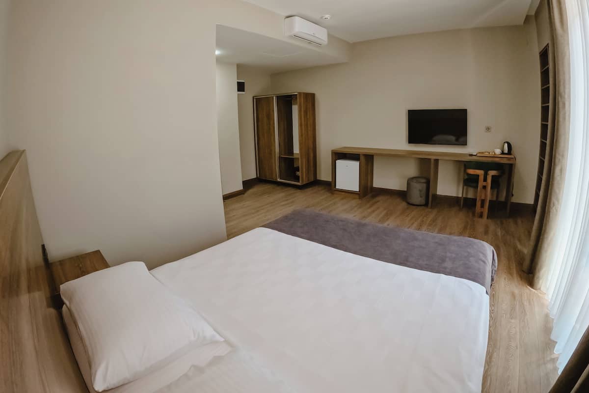 埃及棉床單、高級寢具、Select Comfort 床墊、迷你吧