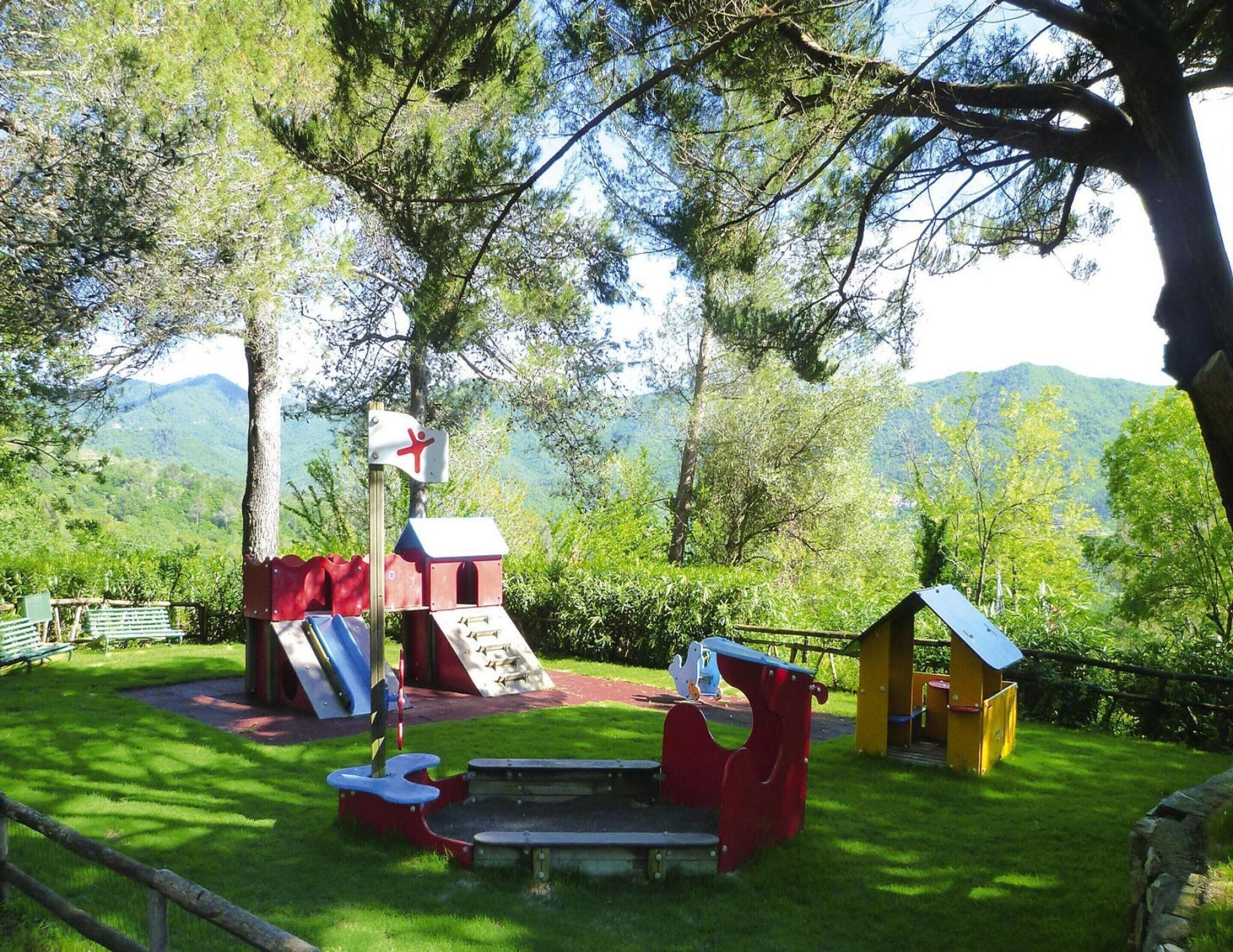Mobile Home | Children's area
