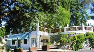 Mobile Home | Exterior