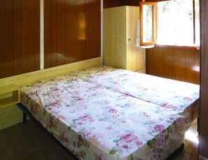 Mobile Home | 2 bedrooms, bed sheets
