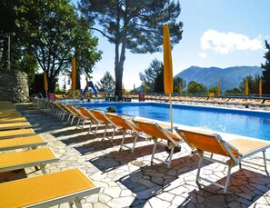 Mobile Home | Pool | Outdoor pool