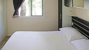 Mobile Home | 2 bedrooms, individually furnished