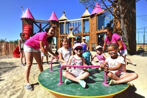 Mobile Home | Children’s area