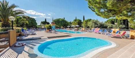 Mobile Home | Pool