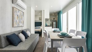 Mobile Home | Living room - The Garda Village Caravan Park, Sirmione (Sirmione)