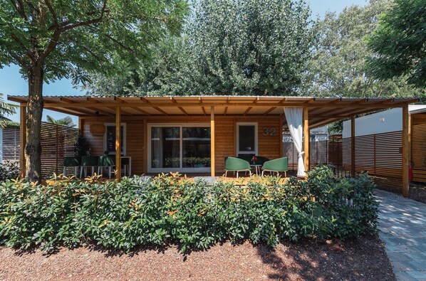 Mobile Home | Exterior