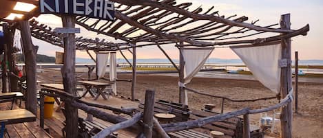 行動屋 | 室外用餐