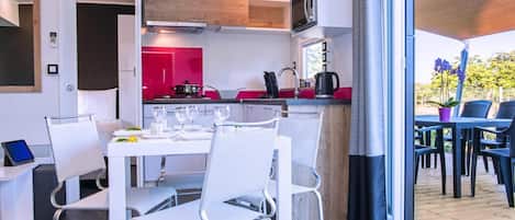 Mobile Home | Dapur peribadi