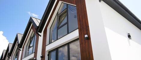 ラグジュアリー モバイルホーム | 外観