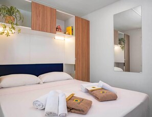 Stacaravan | 2 slaapkamers