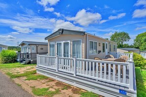 บ้านเคลื่อนที่ | บริเวณภายนอก