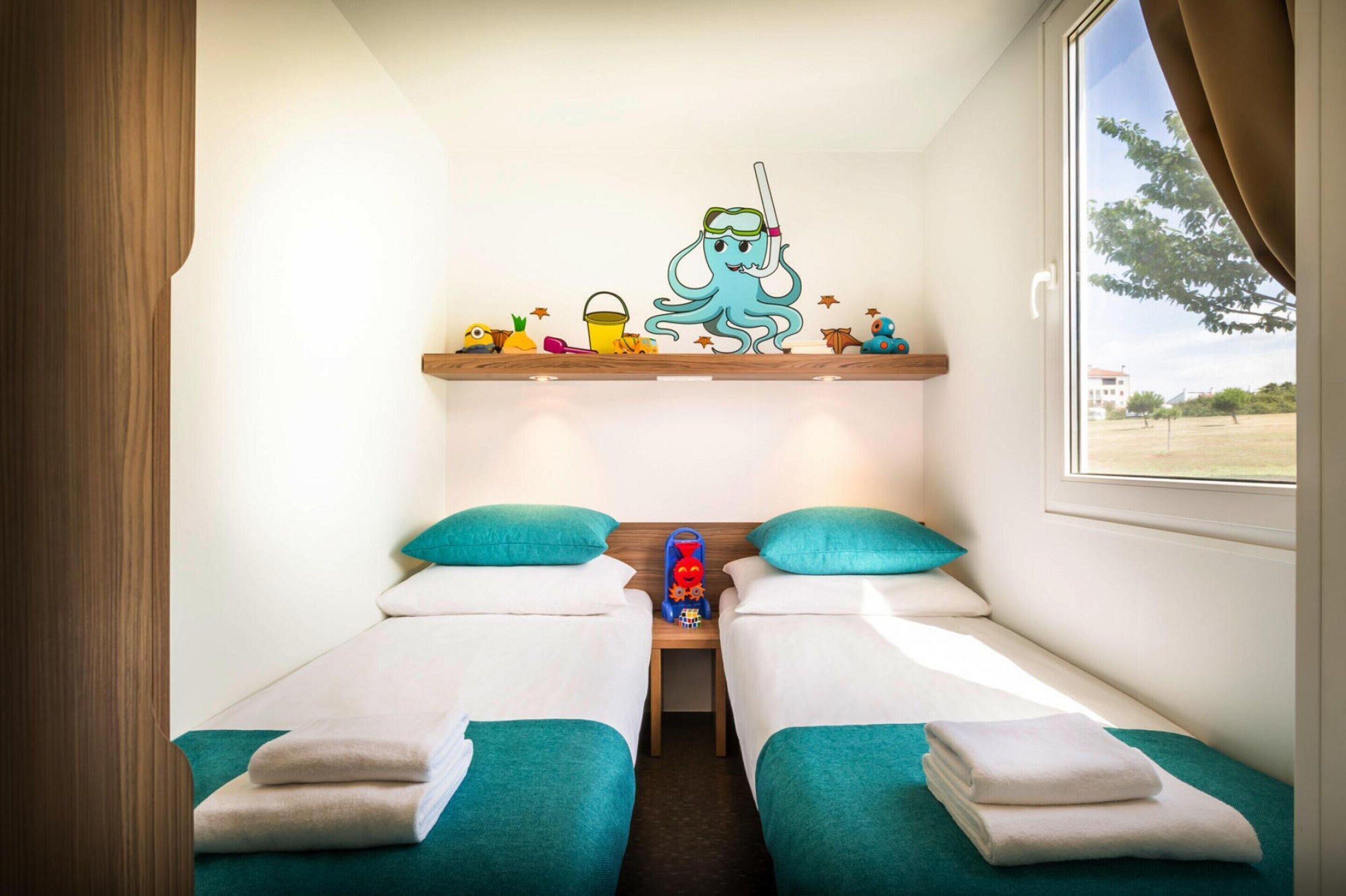 Mobile Unterkunft | 2 Schlafzimmer, individuell eingerichtet