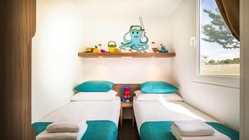 Mobile Unterkunft | 2 Schlafzimmer, individuell eingerichtet
