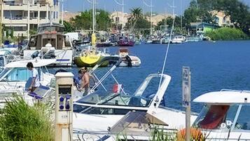 Husvogn | Utsikt mot vann