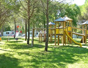 Mobile Home | Garden - Caravan Park Belvedere, Grado (Aquileia)