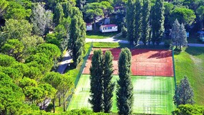 Mobile Home | Sports court - Caravan Park Belvedere, Grado (Aquileia)