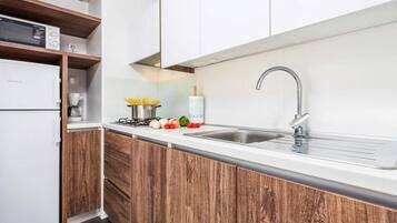 Mobile Home | Private kitchen