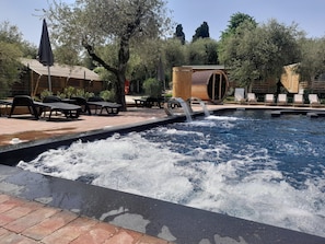 Mobile Home | Pool | Outdoor pool - Mobile Home With Whirlpool in Paddenghe Sulgarda (Padenghe sul Garda)