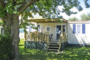 Unclassified image, 4 of 25, button - Mobile Home in Moniga del Garda With (Moniga del Garda)