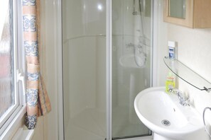 Mobile Home | Bathroom - Dutch House in Lazy Near Lake Jamno (gmina Sianów)