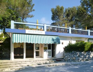 Mobile Home | Exterior