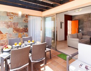 Nhà di động | Khu ăn uống